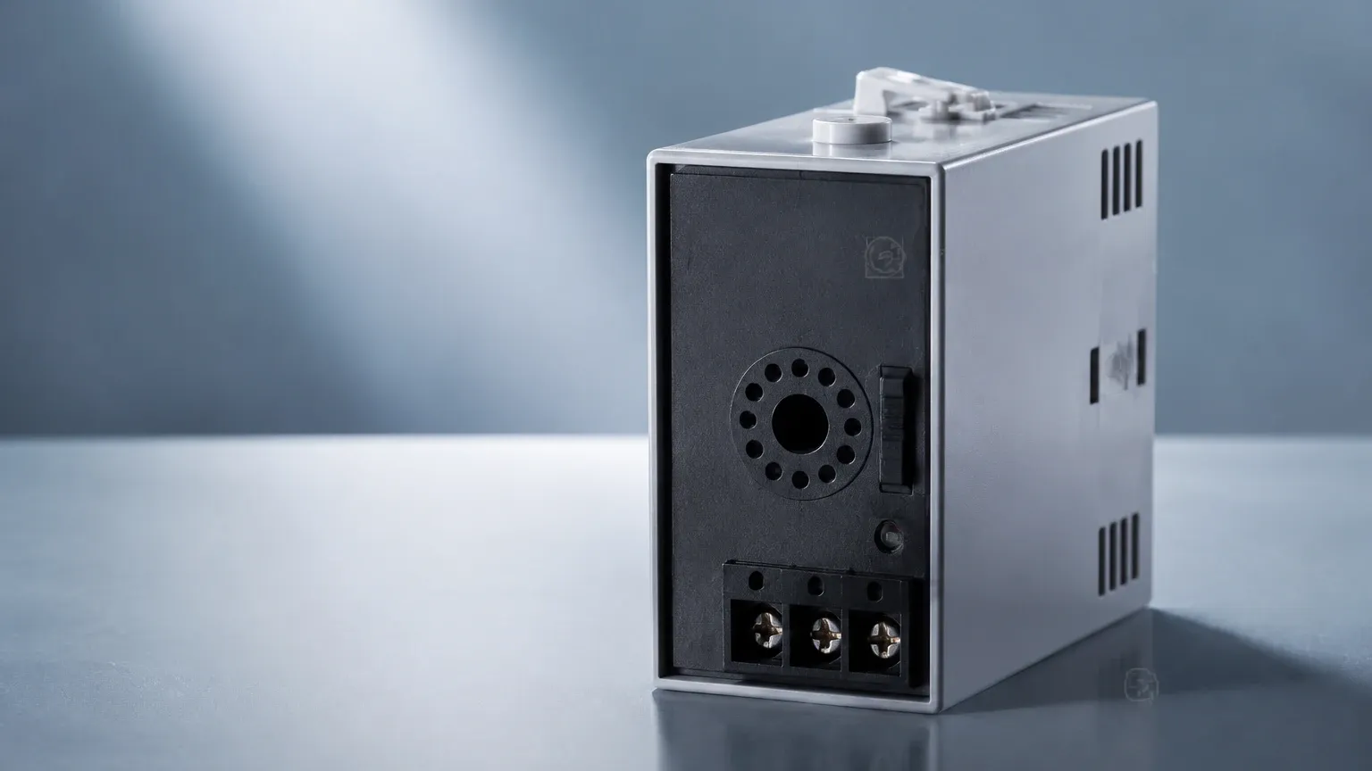 Floatless Level Switch 61f Gp N8 Floatless Level Switch 61f Gp N8 visual guide